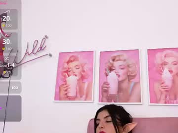 adele_latinlady