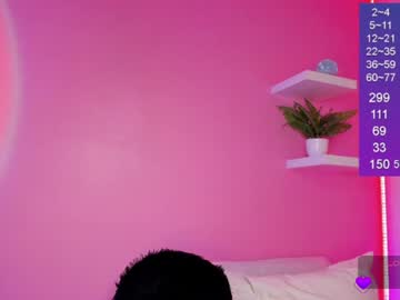 bella_white19