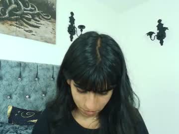 bella_poisonous