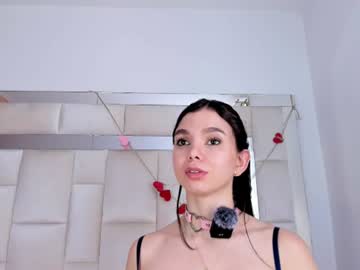 isabella_gomez11