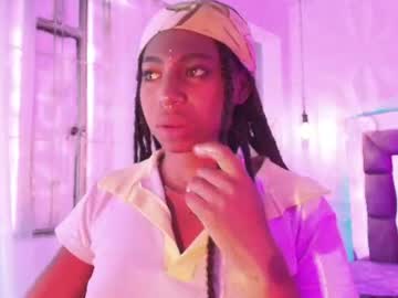 queen_perla_