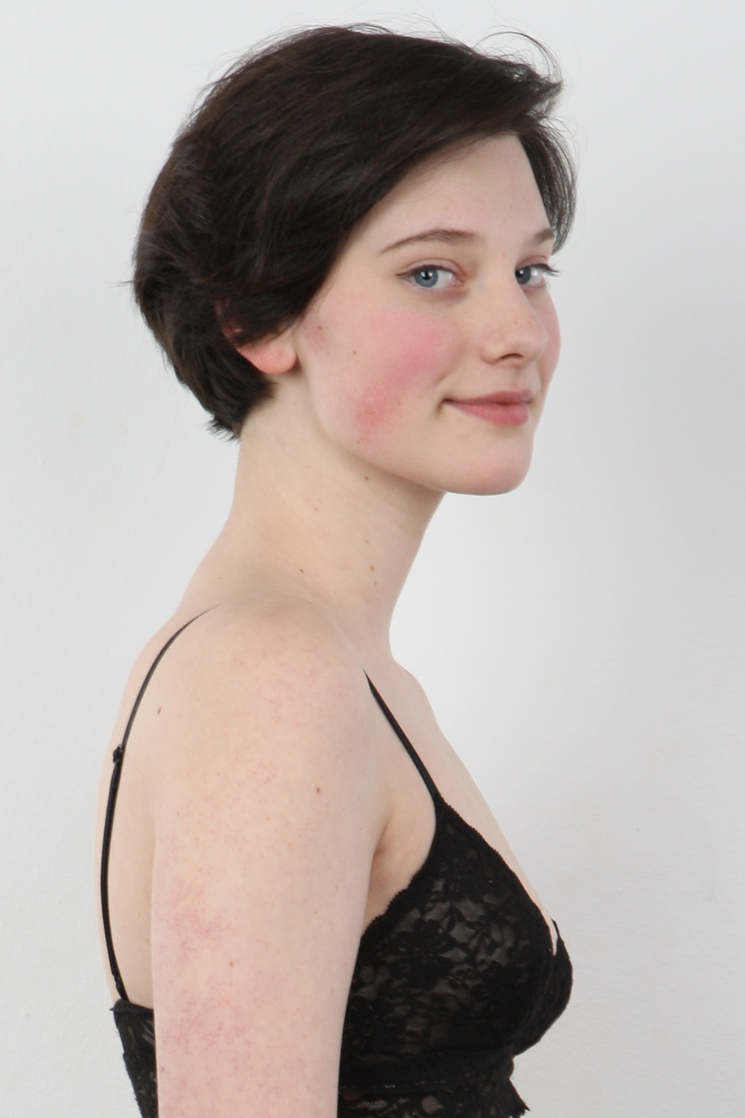 Czech Casting no. 8153 Anna 18 — 32