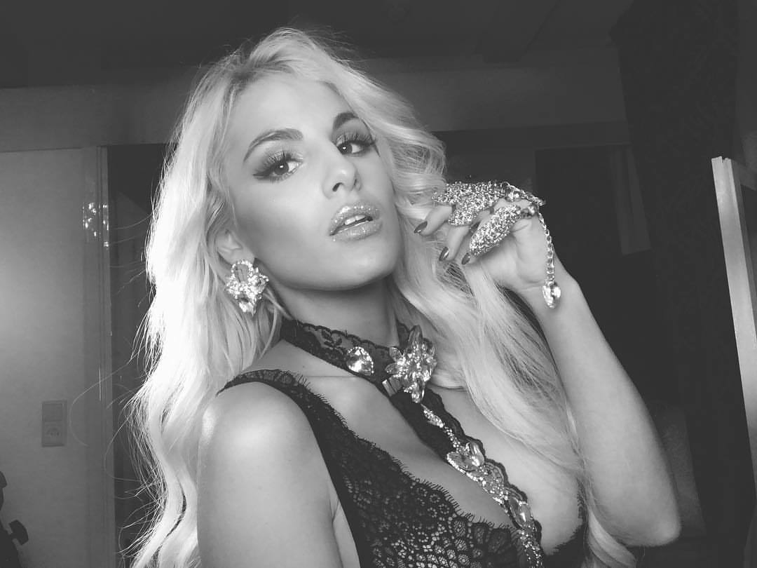 Alpha Women — 22