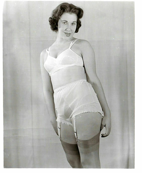 Perfectly Filled Vintage Bras — 5